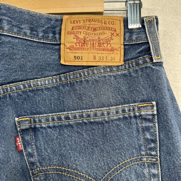 Levi Strauss 501 Blue Jeans Mens 33x34 Button Fly Med Wash Pants 5 Pocket EUC! - Picture 1 of 9